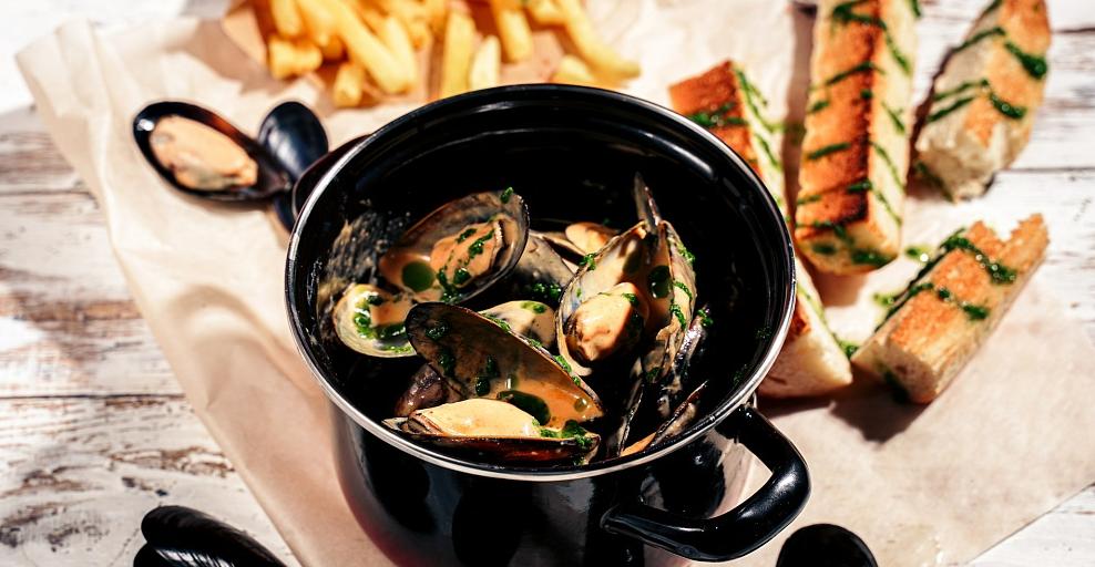 Как iiko помогает контролировать качество блюд в сетевых заведениях: сеть «Мидийное место»